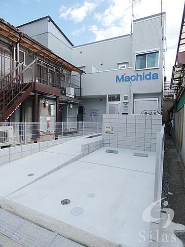 大阪府堺市堺区旭ヶ丘北町１丁 2階建 築4年9ヶ月