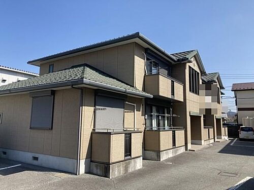 山梨県富士吉田市松山５丁目 賃貸アパート