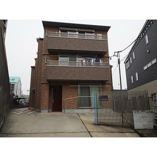 神奈川県川崎市宮前区土橋４丁目 3階建
