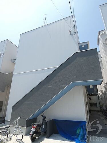 兵庫県尼崎市長洲東通３丁目 賃貸アパート