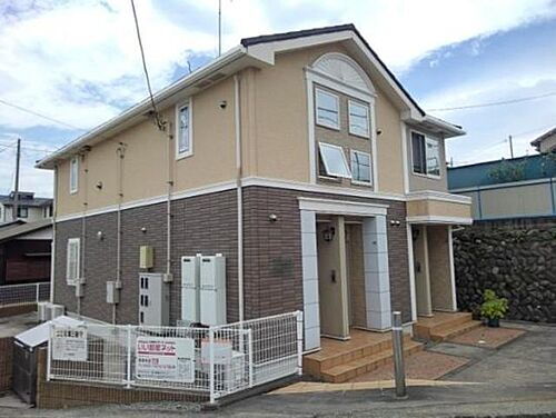 神奈川県伊勢原市桜台２丁目 2階建 築11年11ヶ月