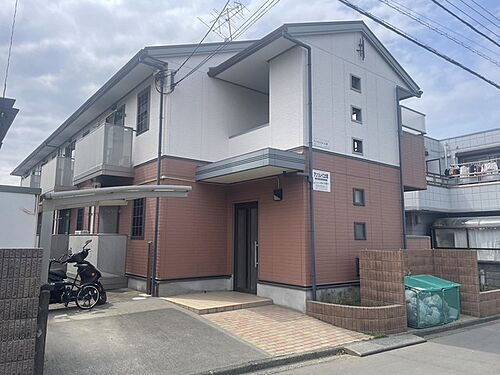神奈川県大和市草柳２丁目 3階建 築18年5ヶ月