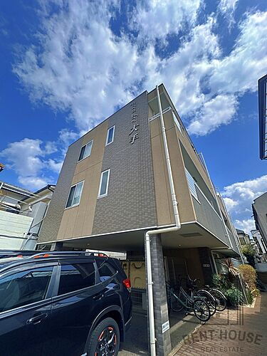 大阪府岸和田市大手町 3階建 築10年1ヶ月