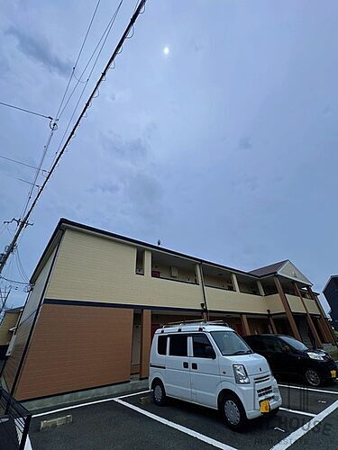 大阪府貝塚市小瀬 2階建
