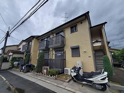 兵庫県川西市東久代１丁目 2階建