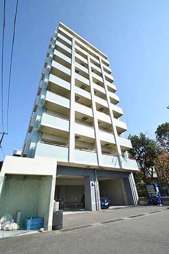 大阪府吹田市南吹田５丁目 10階建