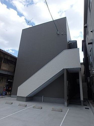 大阪府堺市堺区大浜北町２丁 賃貸アパート