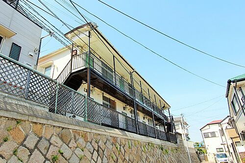 サンヒルズ須磨 2階建