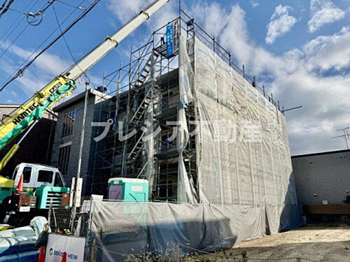 兵庫県西宮市甲子園口２丁目 3階建 