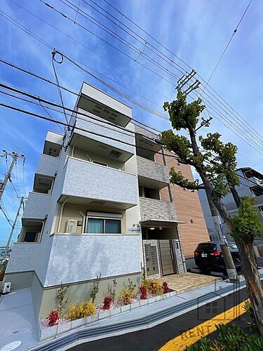 大阪府和泉市伯太町２丁目 3階建 築2年3ヶ月