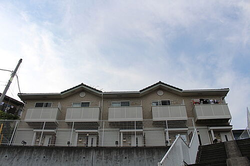神奈川県厚木市長谷 2階建 築17年10ヶ月
