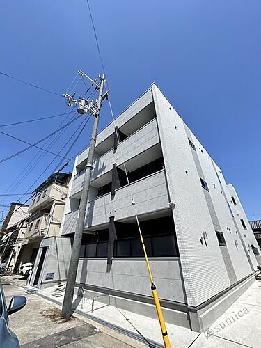 大阪府大阪市東住吉区桑津５丁目 築1年7ヶ月 3階建