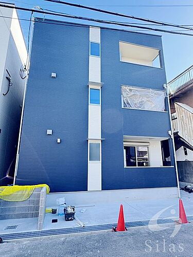 兵庫県尼崎市東本町３丁目 賃貸アパート