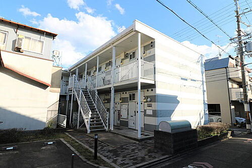 京都府京都市上京区猪熊通出水上る蛭子町 2階建