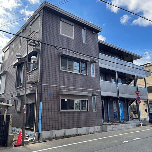大阪府豊中市螢池中町３丁目 3階建