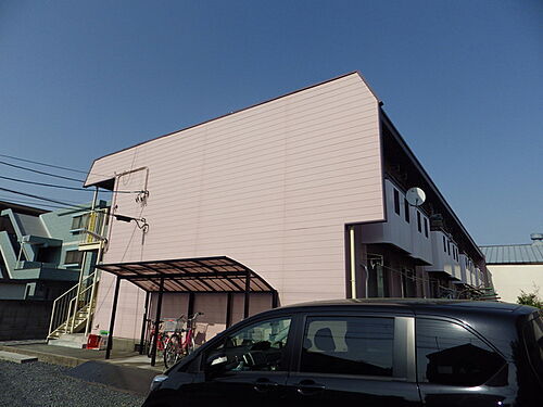 東京都八王子市長沼町 3階建