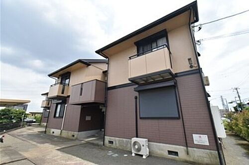 神奈川県伊勢原市高森７丁目 2階建