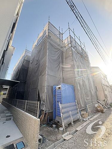 大阪府大阪市鶴見区焼野２丁目 3階建
