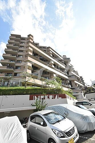 インペリアル千里青葉丘