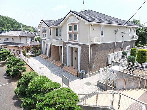 東京都町田市小山町 2階建
