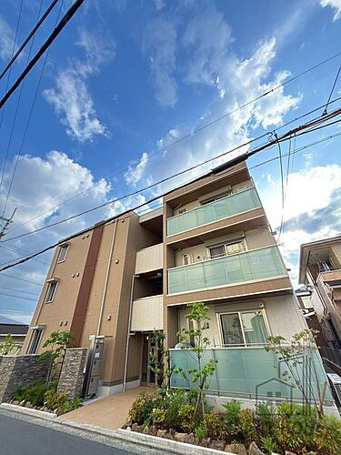 大阪府堺市西区鳳北町８丁 3階建 築1年5ヶ月