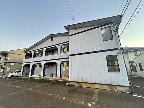 新潟県長岡市三ツ郷屋町 賃貸アパート