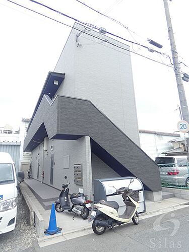 大阪府東大阪市楠根２丁目 築9年2ヶ月 2階建