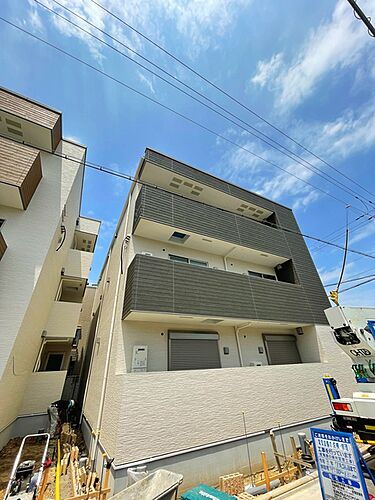 大阪府堺市西区鳳中町４丁 賃貸アパート