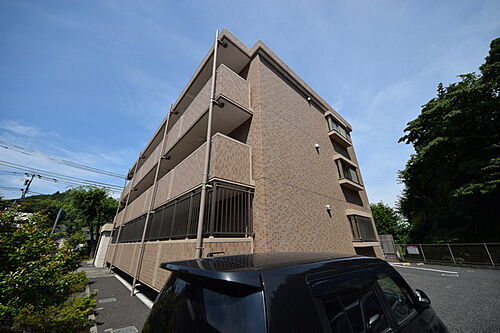 東京都八王子市下柚木 3階建 築15年6ヶ月