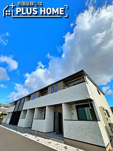 和歌山県和歌山市有本  2階建