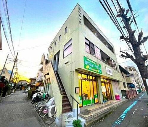 日成ビル５ 3階建