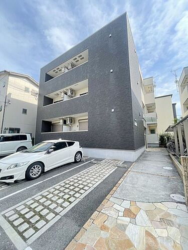 大阪府堺市堺区向陵中町６丁 3階建 築9年