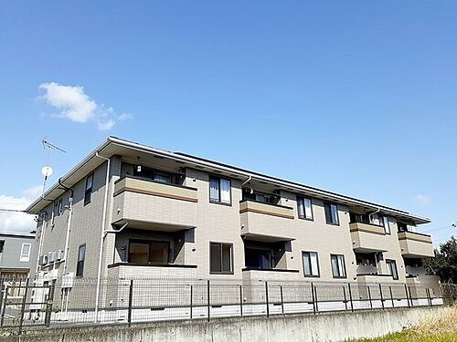 静岡県富士宮市小泉 2階建