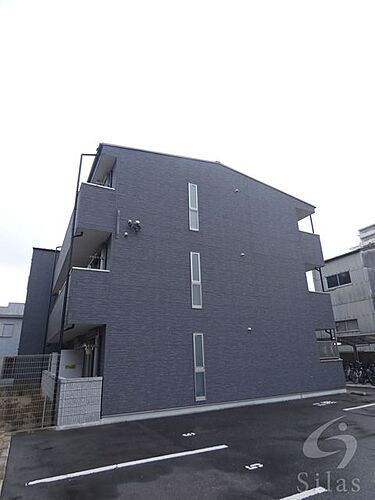 大阪府大阪市平野区長吉六反２丁目 3階建 築11年6ヶ月