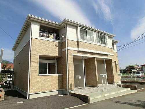 神奈川県秦野市三屋 2階建 築17年