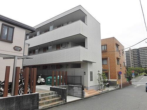 神奈川県藤沢市湘南台４丁目 3階建 築10年4ヶ月