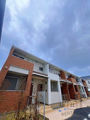 大阪府岸和田市加守町２丁目 2階建 築1年未満