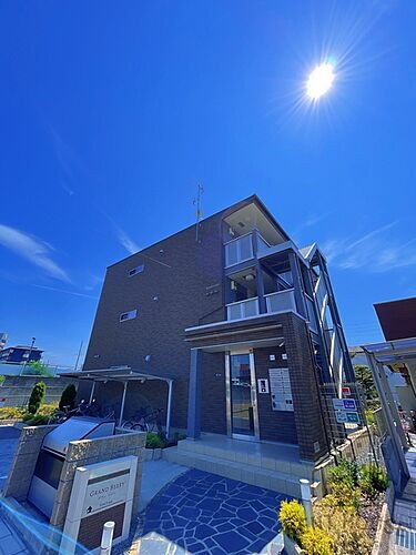 大阪府泉佐野市高松東２丁目 築5年1ヶ月 3階建