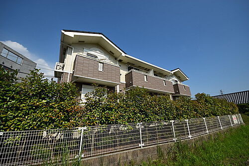 東京都町田市小山町 2階建