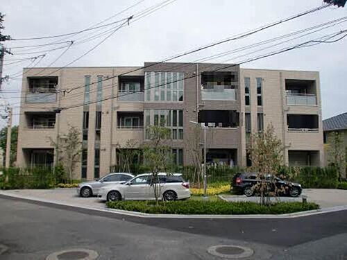 ＭＡＳＴ　ＣＯＵＲＴ南桜（Ｅ棟） 3階建