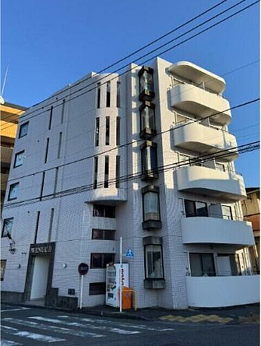 ＡＶＥＮＵＥＩＩ 5階建