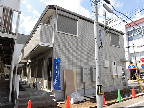 東京都八王子市散田町３丁目 2階建