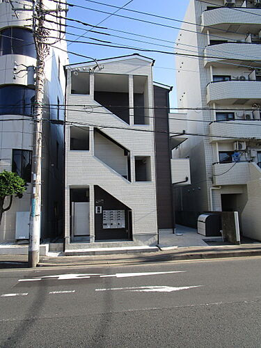 神奈川県相模原市中央区鹿沼台１丁目 3階建 築4年9ヶ月
