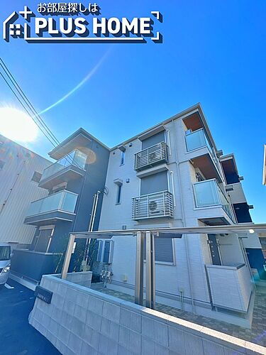 和歌山県和歌山市西汀丁 3階建