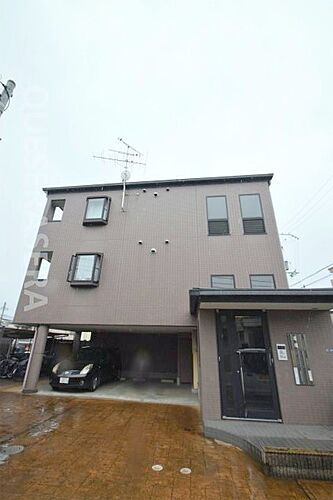 大阪府吹田市南吹田４丁目 3階建 築24年10ヶ月
