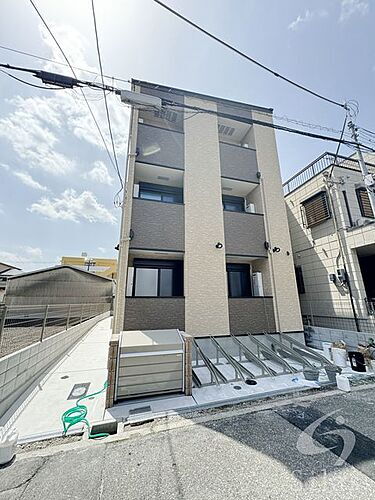 大阪府大阪市大正区泉尾１丁目 3階建