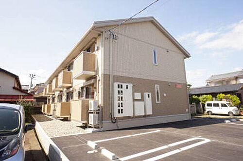 新潟県新潟市中央区沼垂東１丁目 2階建