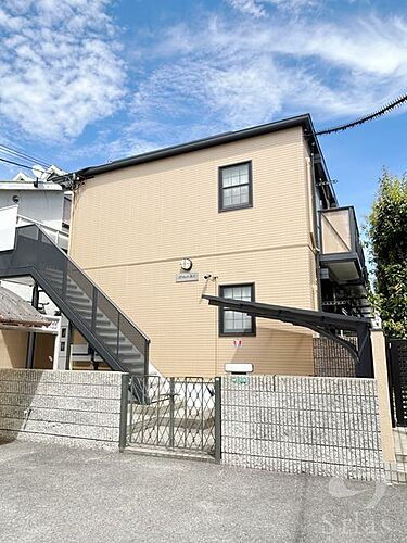 兵庫県西宮市相生町 2階建