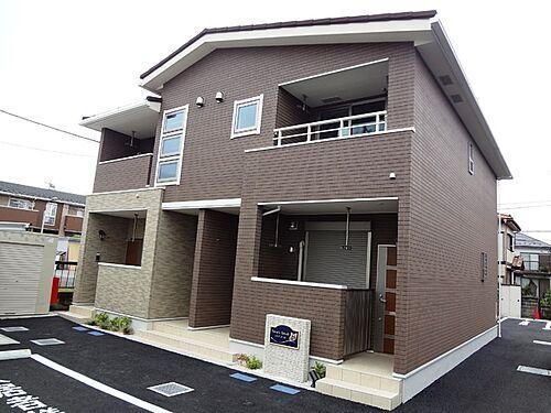 東京都八王子市上壱分方町 2階建 築10年6ヶ月