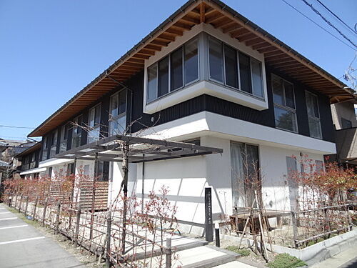 新潟県新潟市中央区古町通１３番町 2階建 築12年4ヶ月